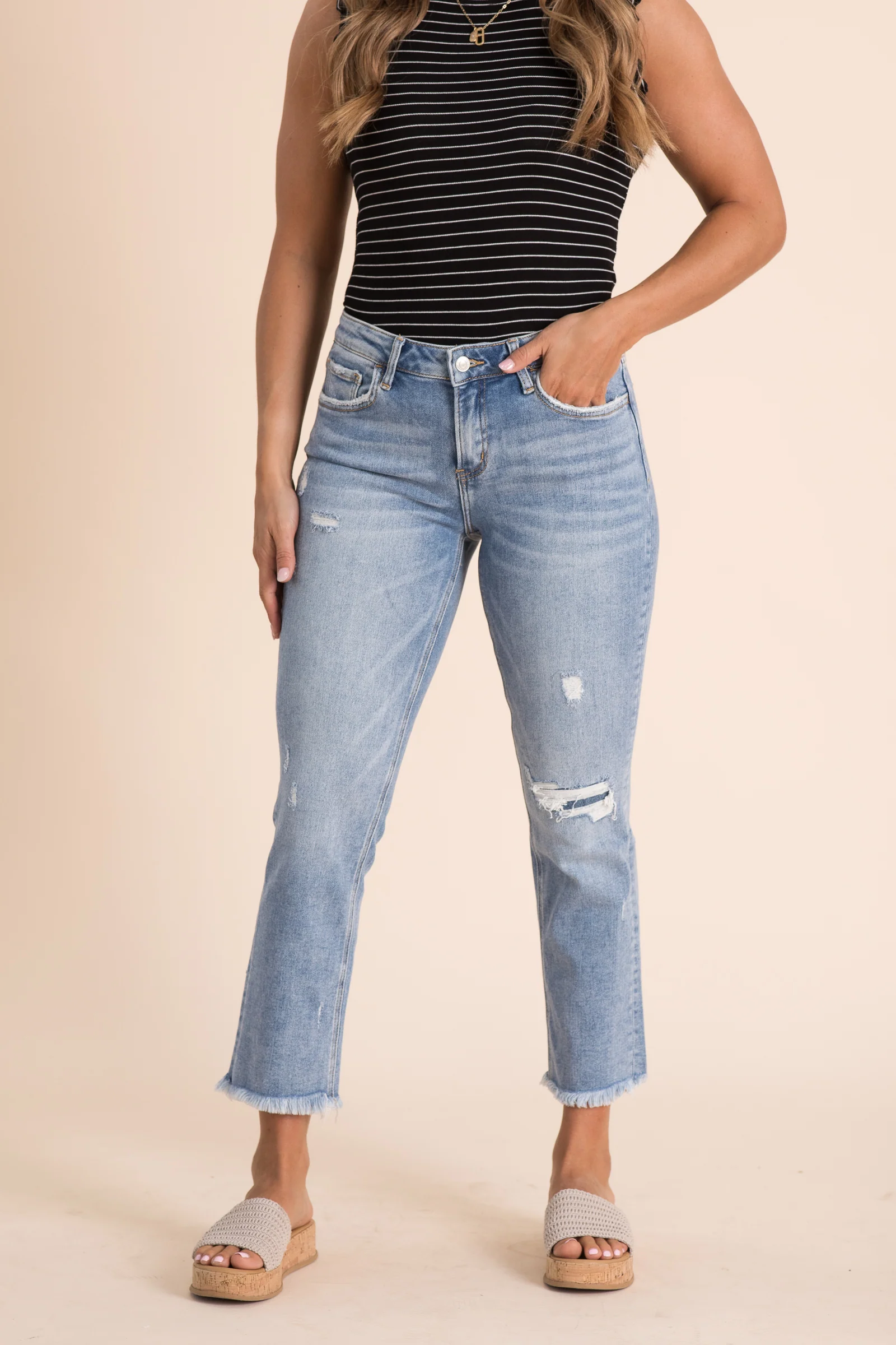 Lovervet Mid Rise Crop Slim Straight Jean